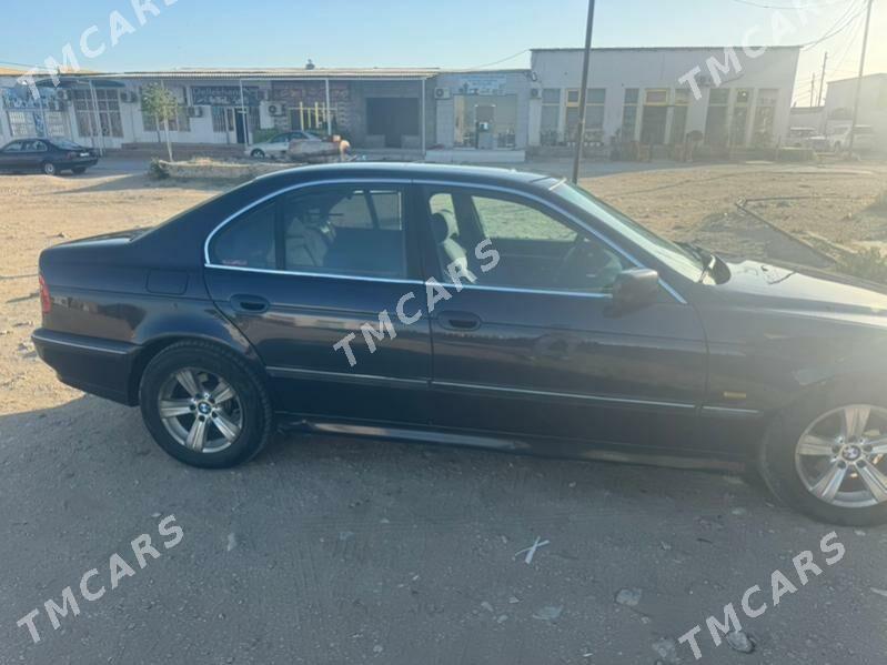 BMW E39 1999 - 100 000 TMT - Хазар - img 6