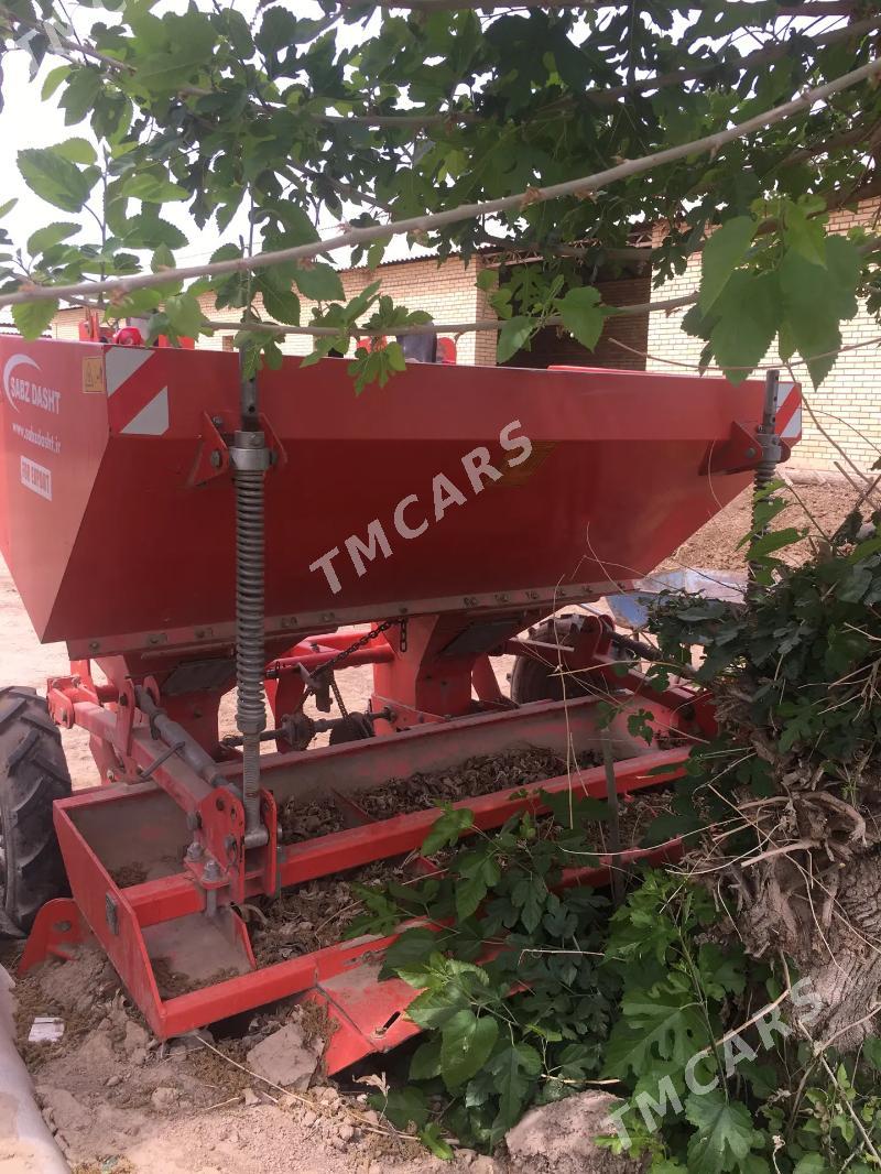 MTZ T-28 2022 - 65 000 TMT - Mary - img 3