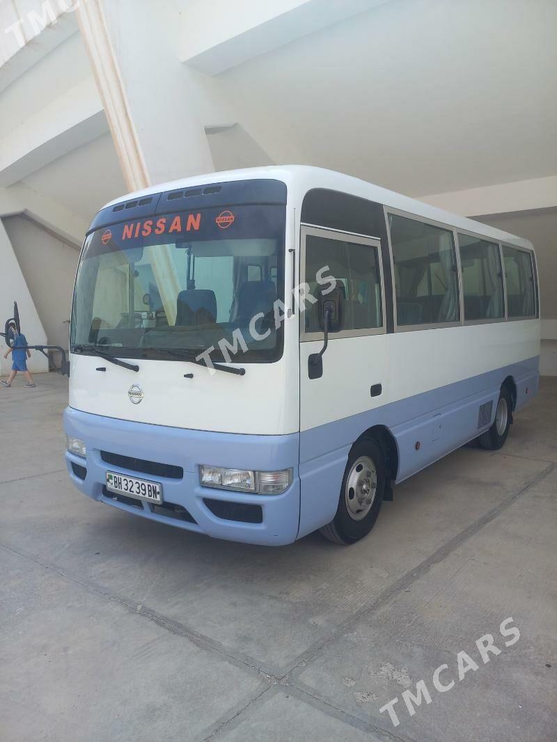 Nissan Civilian 2010 - 350 000 TMT - Balkanabat - img 5
