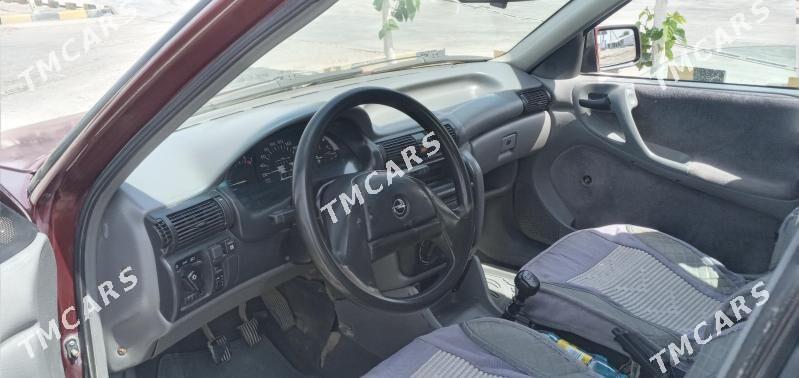 Opel Astra 1993 - 23 000 TMT - Мары - img 2