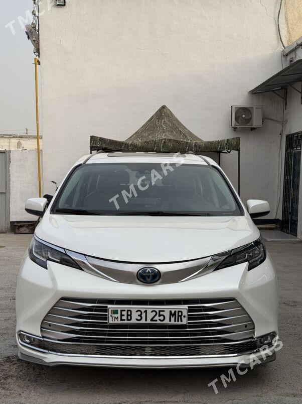 Toyota Sienna 2021 - 610 000 TMT - Мары - img 2