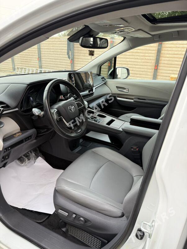Toyota Sienna 2021 - 610 000 TMT - Мары - img 6