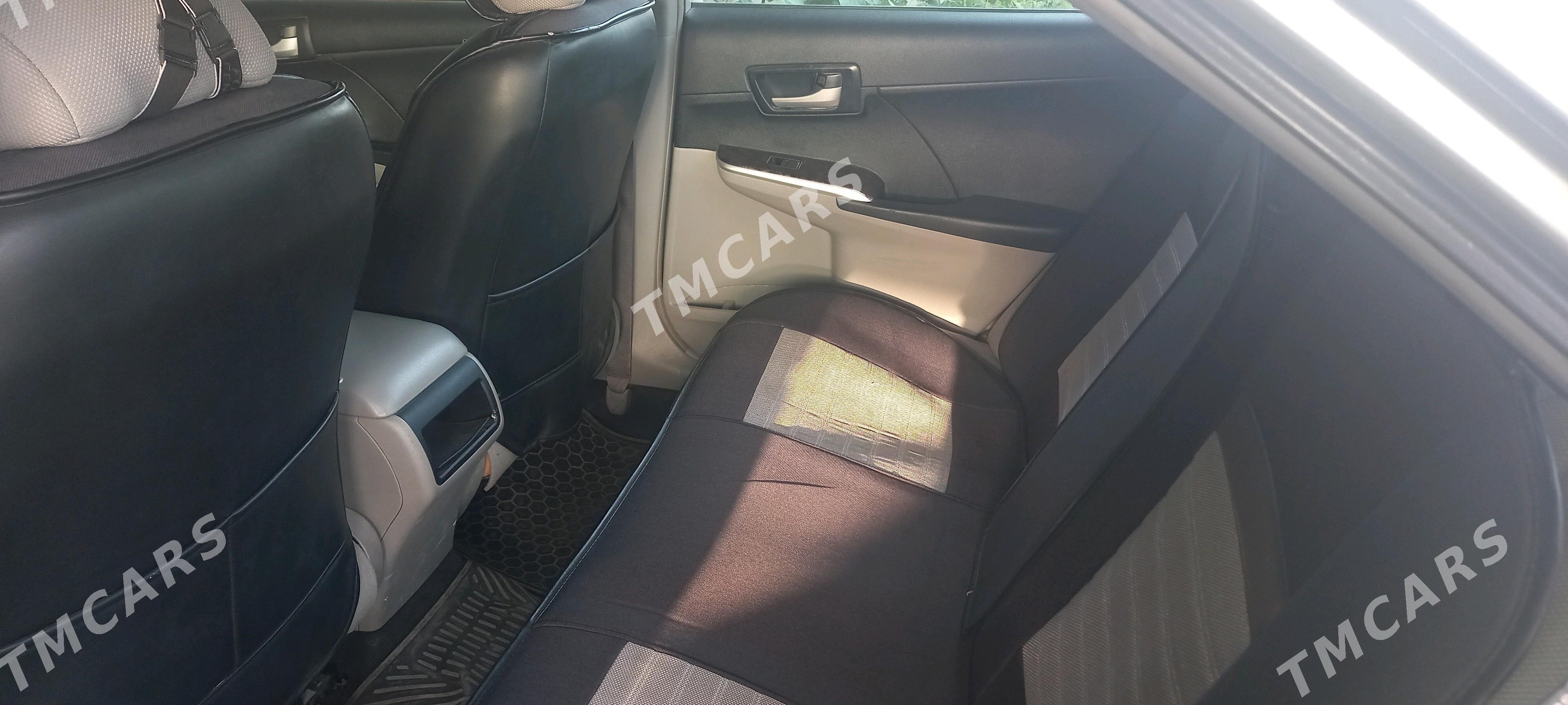 Toyota Camry 2012 - 200 000 TMT - Дашогуз - img 3