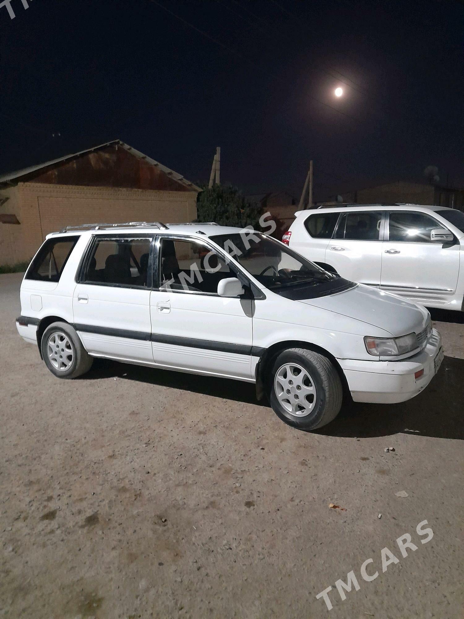Mitsubishi Chariot 1993 - 30 000 TMT - Туркменабат - img 6