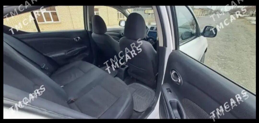 Nissan Versa 2013 - 95 000 TMT - Baýramaly - img 2