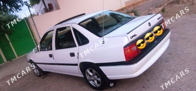 Opel Vectra 1995 - 45 000 TMT - Kaka - img 2