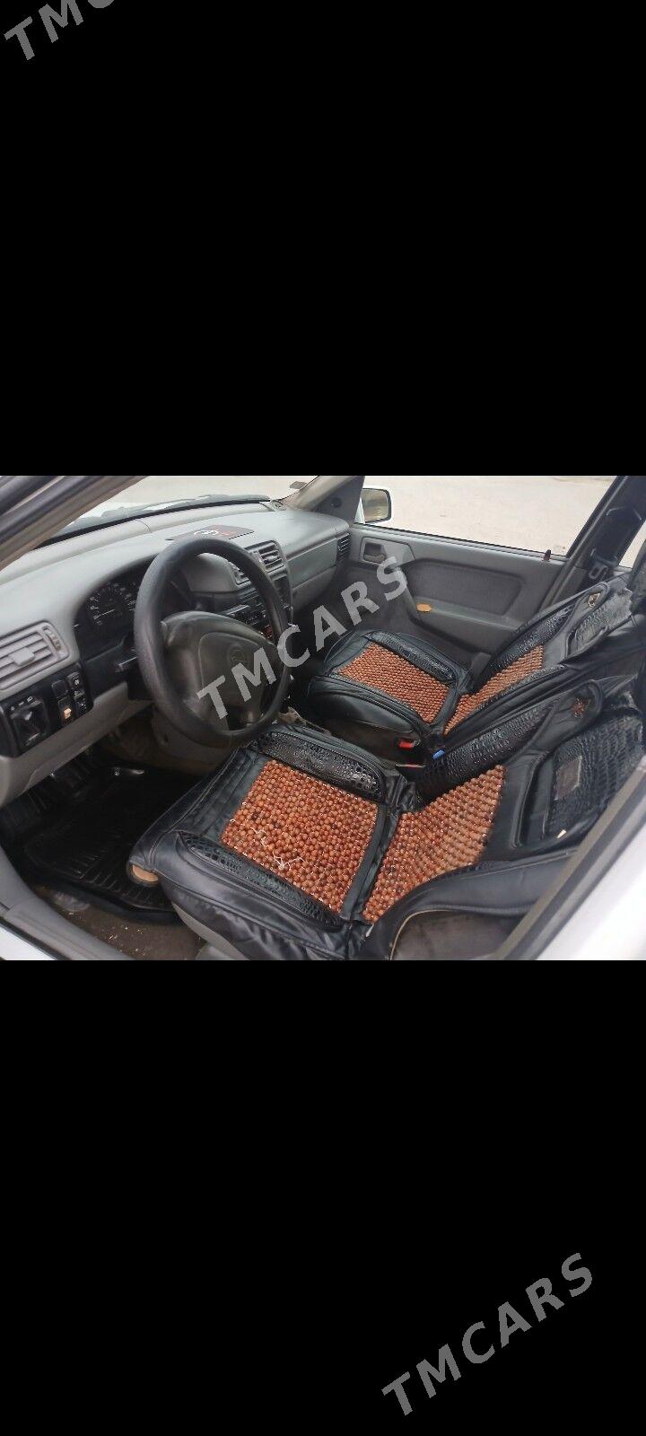 Opel Vectra 1995 - 45 000 TMT - Kaka - img 3