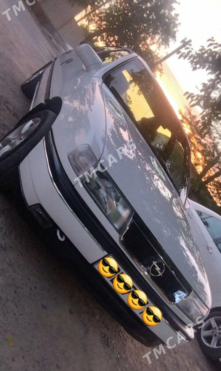 Opel Vectra 1995 - 45 000 TMT - Kaka - img 5