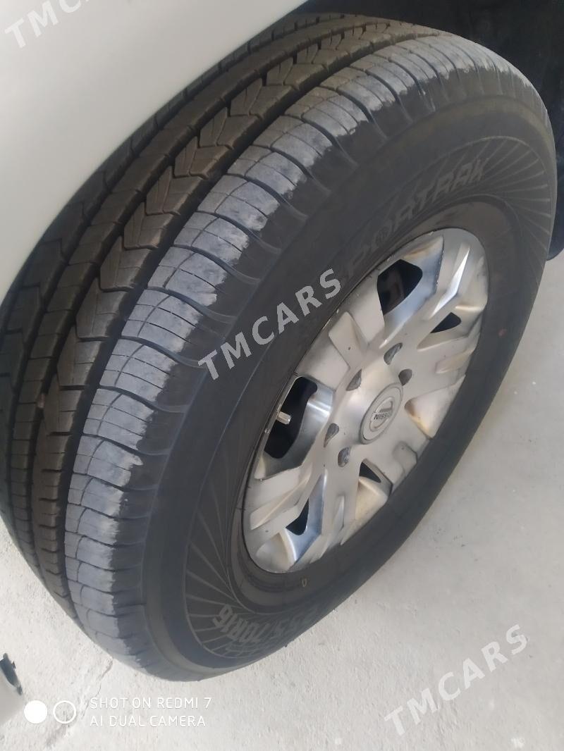 Nissan Pathfinder 2000 - 100 000 TMT - Garadamak Şor - img 4