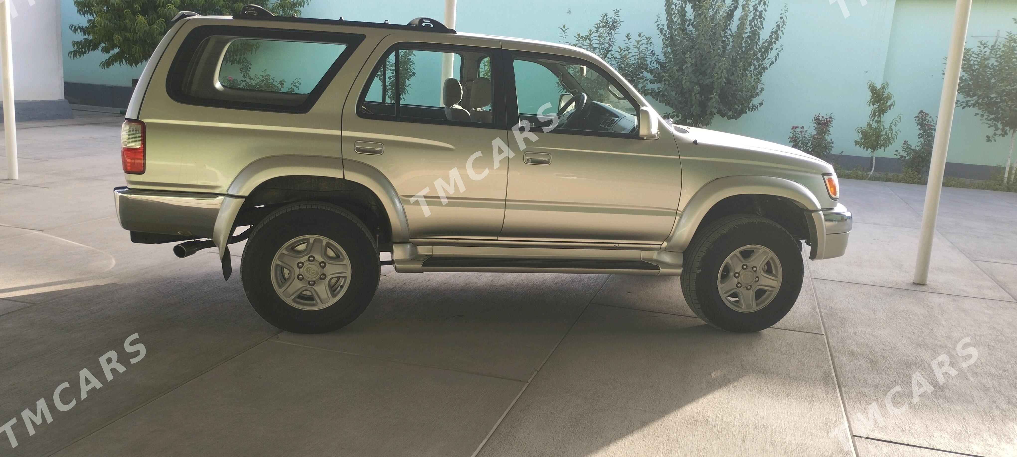 Toyota 4Runner 2002 - 170 000 TMT - Kaka - img 4