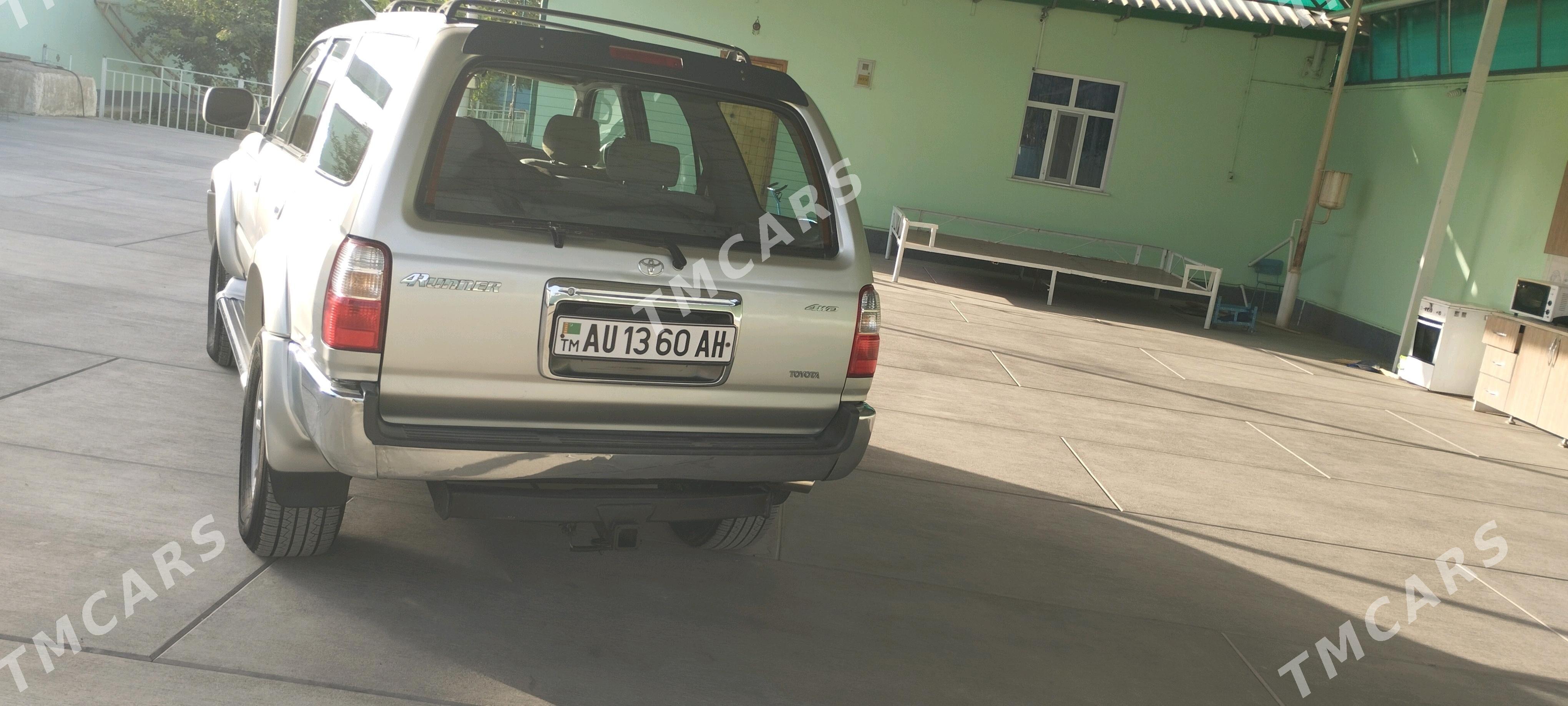 Toyota 4Runner 2002 - 170 000 TMT - Kaka - img 3