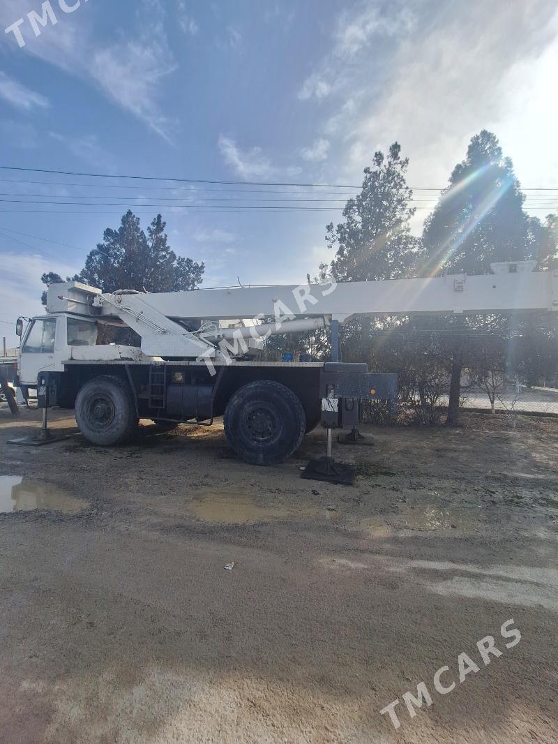 Kamaz 6520 1989 - 700 000 TMT - Gökdepe - img 2