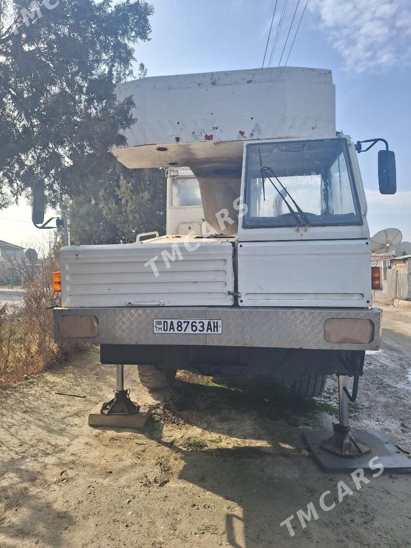 Kamaz 6520 1989 - 700 000 TMT - Gökdepe - img 1
