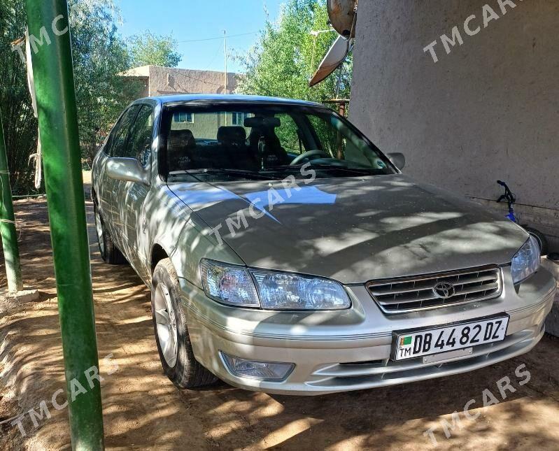 Toyota Camry 1998 - 139 000 TMT - Кёнеургенч - img 3