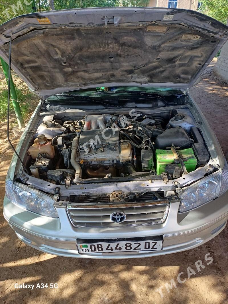 Toyota Camry 1998 - 139 000 TMT - Кёнеургенч - img 4