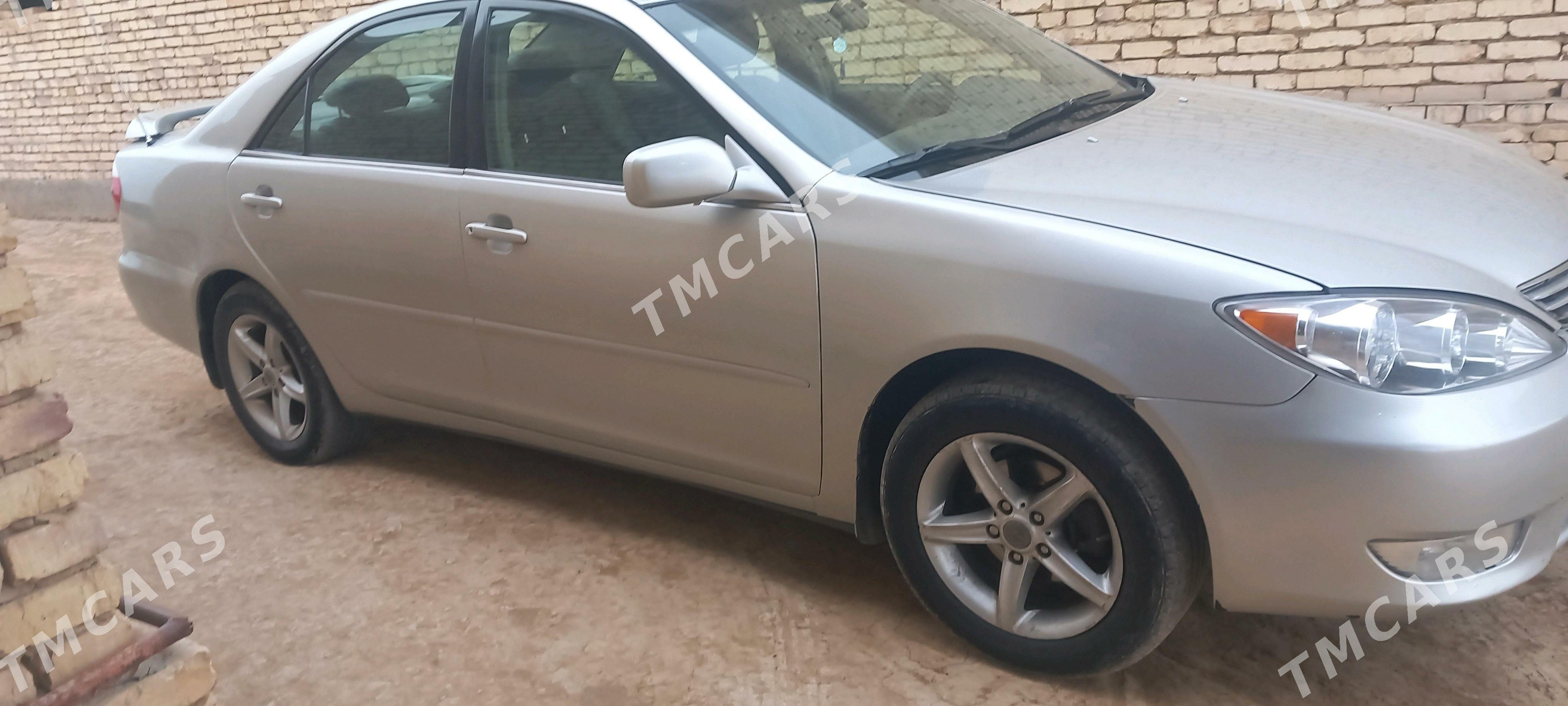 Toyota Camry 2005 - 140 000 TMT - Ýolöten - img 1