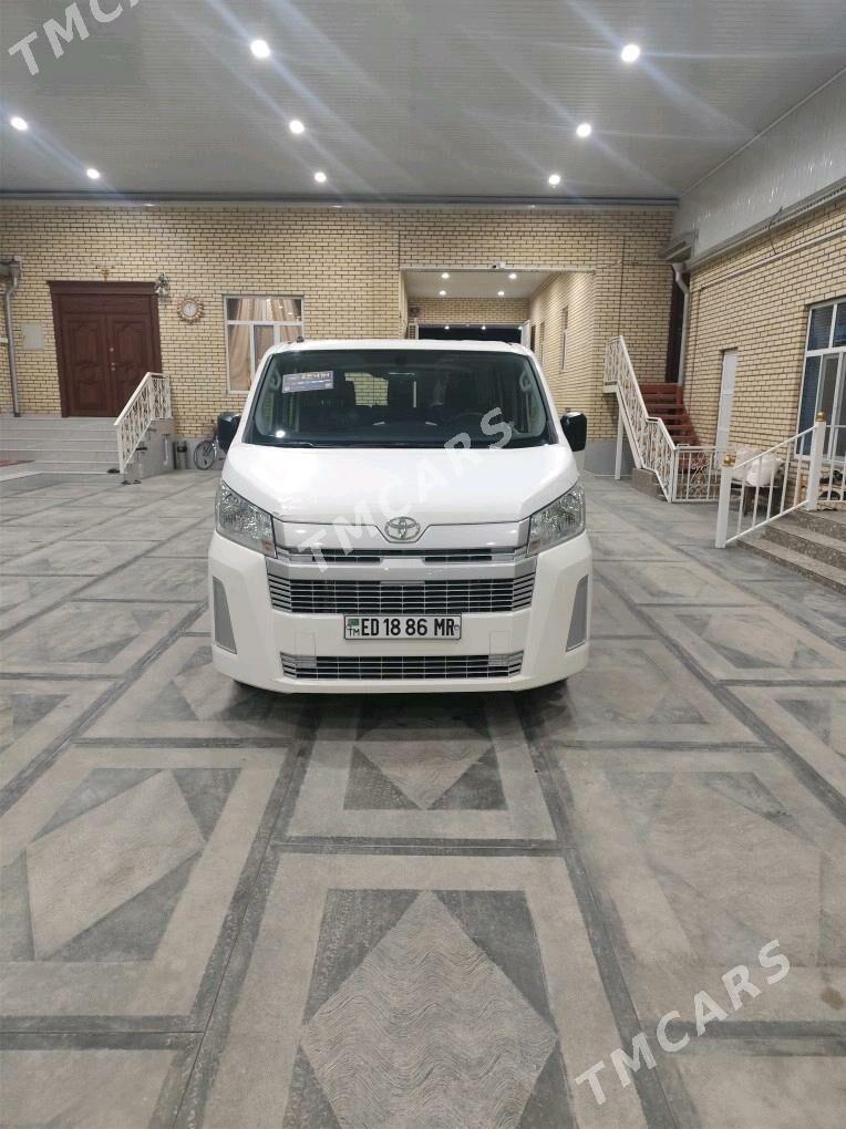 Toyota Hiace 2024 - 590 000 TMT - Мары - img 2