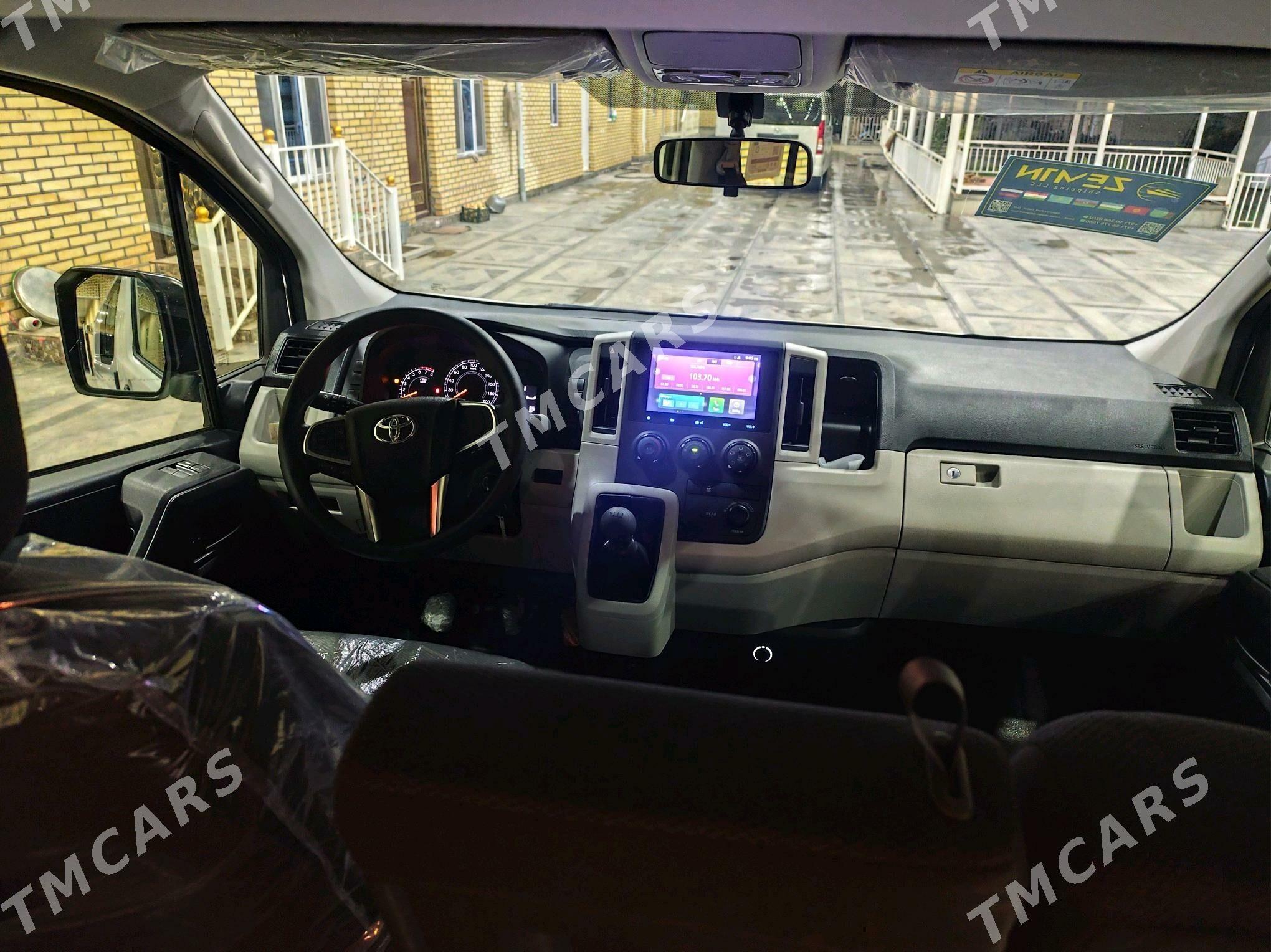 Toyota Hiace 2024 - 590 000 TMT - Мары - img 6