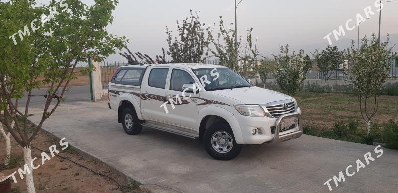 Toyota Hilux 2014 - 400 000 TMT - Тязе заман - img 5