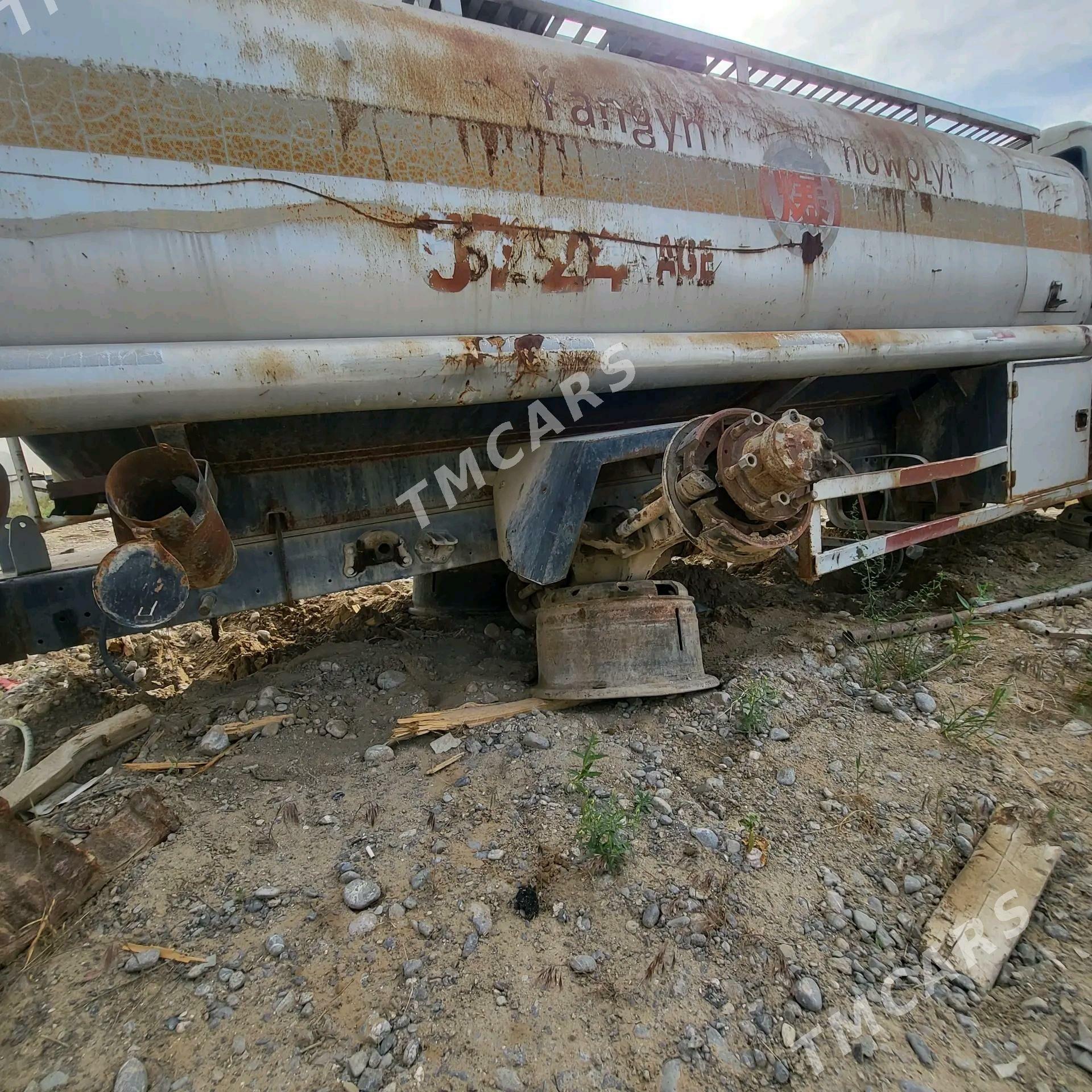 Mitsubishi Canter 2013 - 46 000 TMT - Ашхабад - img 4