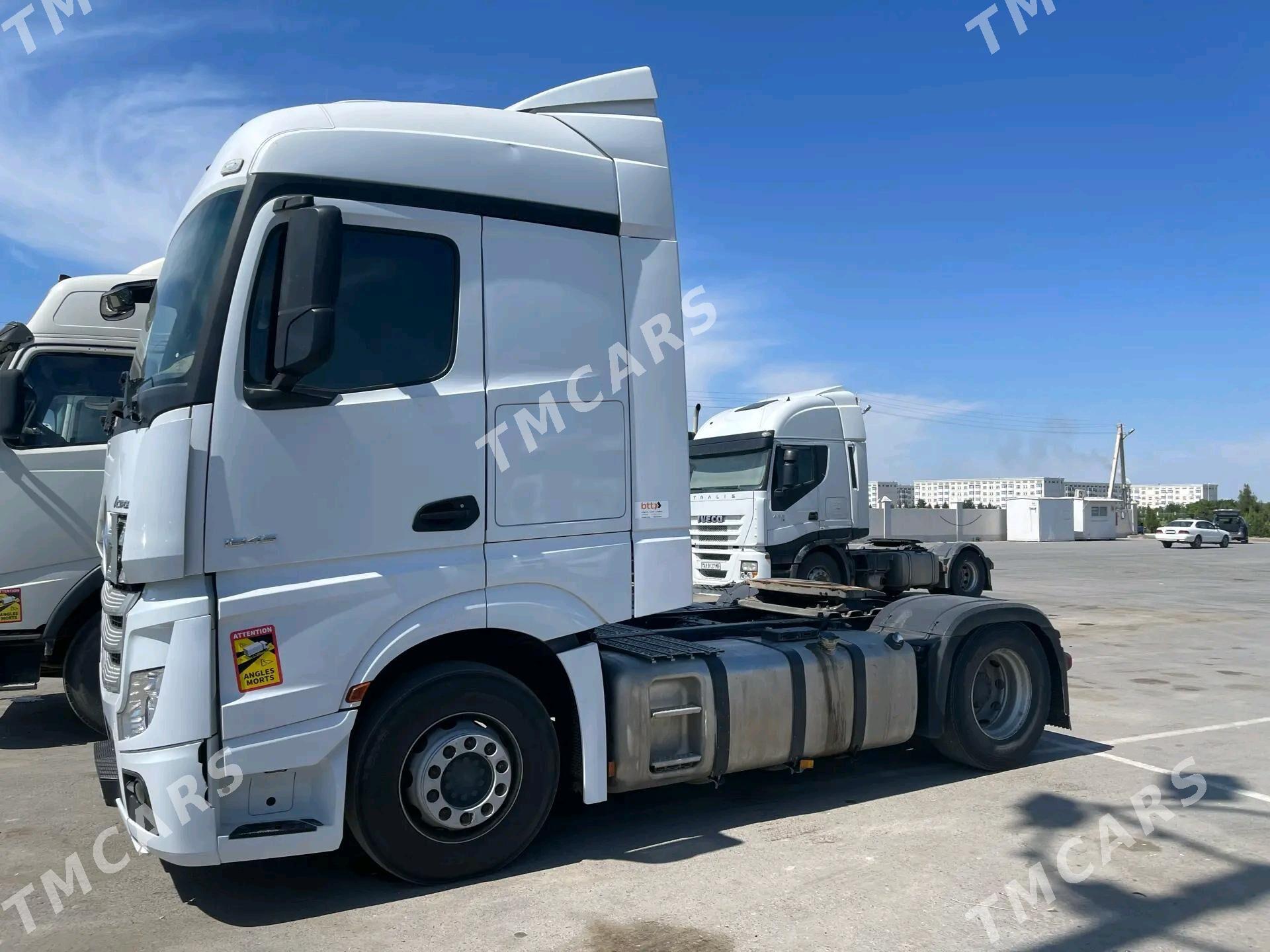 Mercedes-Benz ACTROS 3331 2019 - 850 000 TMT - Гарабекевюл - img 2