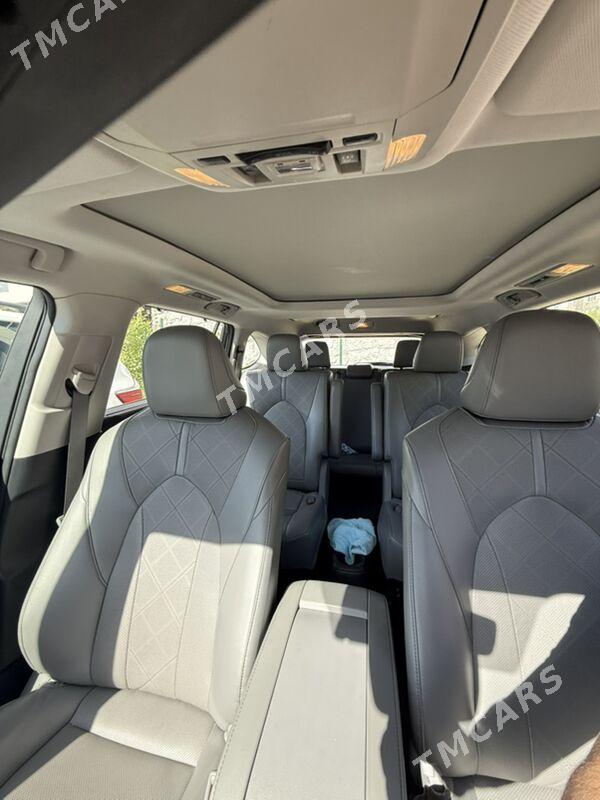 Toyota Highlander 2022 - 700 000 TMT - Aşgabat - img 7