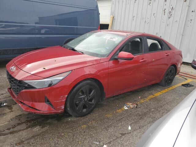 Hyundai Elantra 2022 - 240 000 TMT - Büzmeýin - img 3