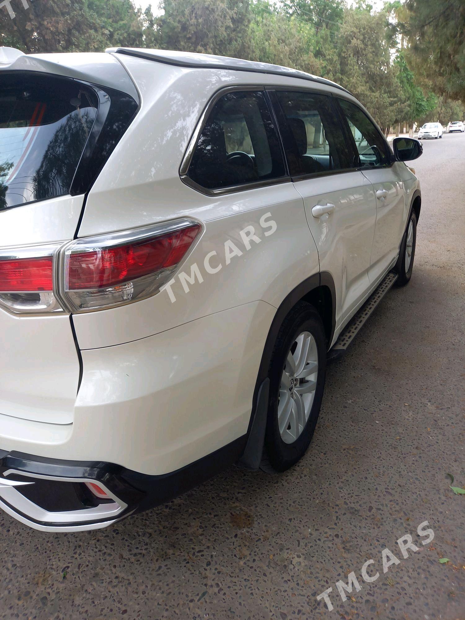 Toyota Highlander 2015 - 350 000 TMT - Туркменгала - img 4