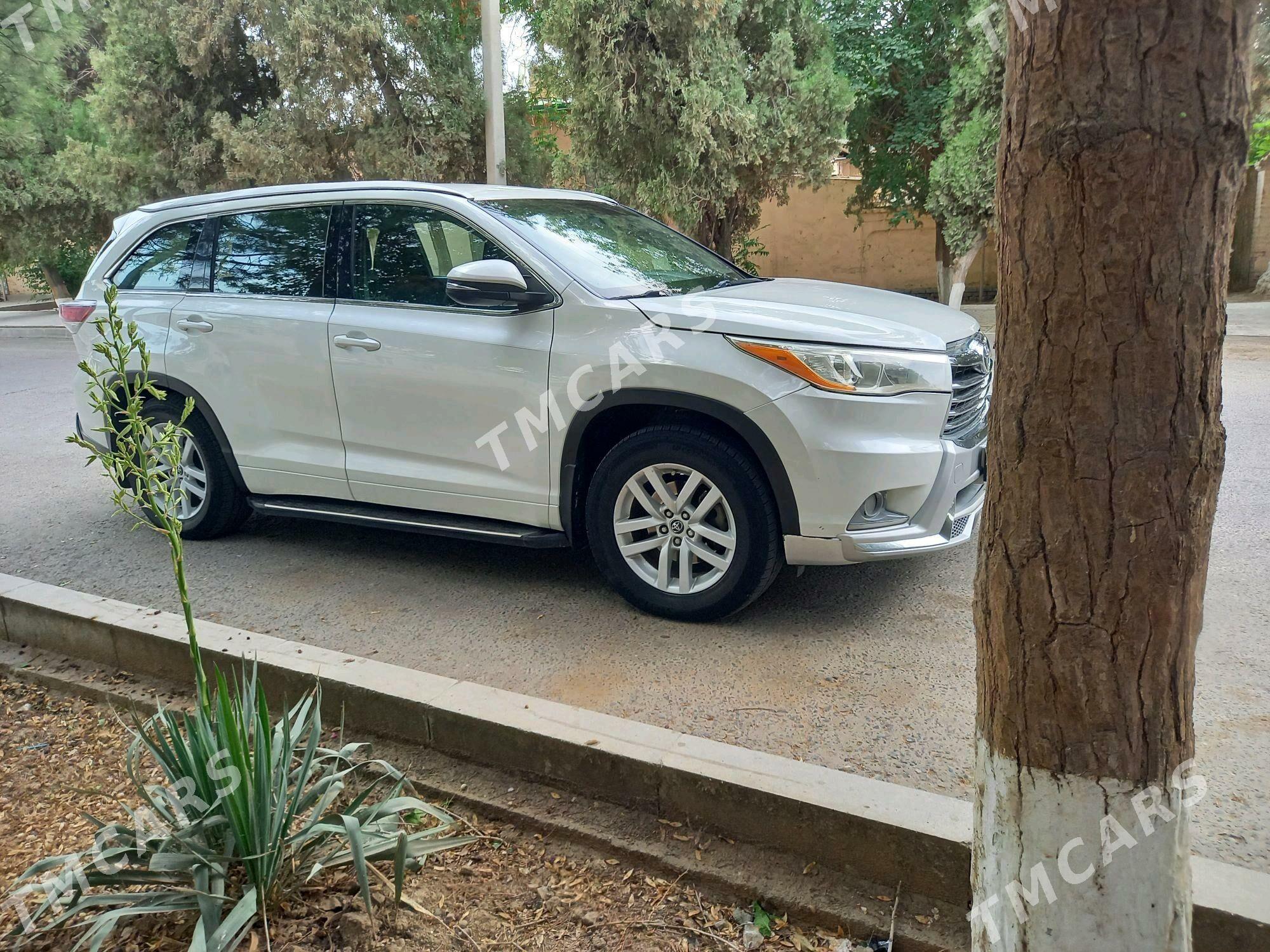 Toyota Highlander 2015 - 350 000 TMT - Туркменгала - img 5