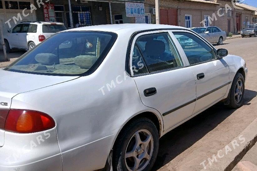 Toyota Corolla 2000 - 70 000 TMT - Кёнеургенч - img 3