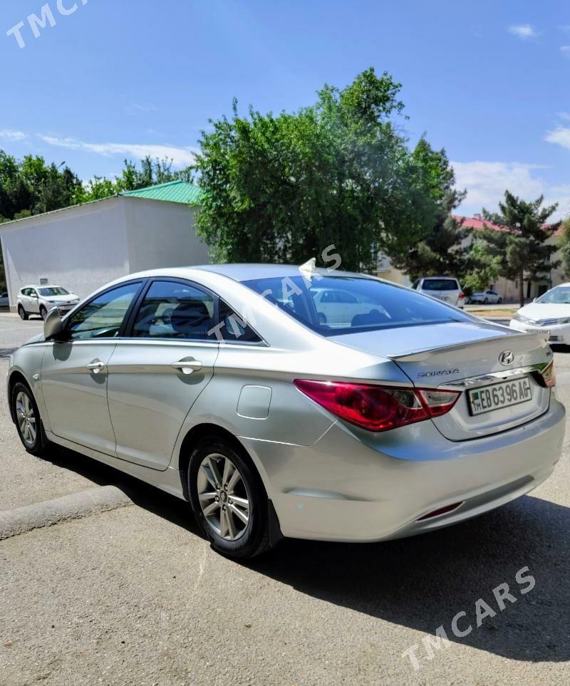 Hyundai Sonata 2011 - 159 000 TMT - Ашхабад - img 4