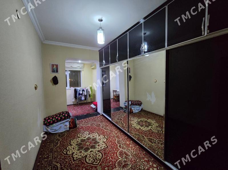 10Mkr 5et 3 kom 10мкр - 10 мкр - img 2