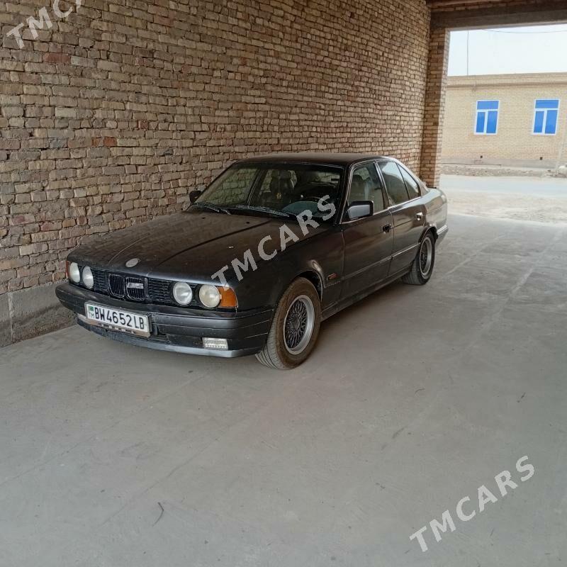 BMW 525 1990 - 45 000 TMT - Чарджоу - img 2