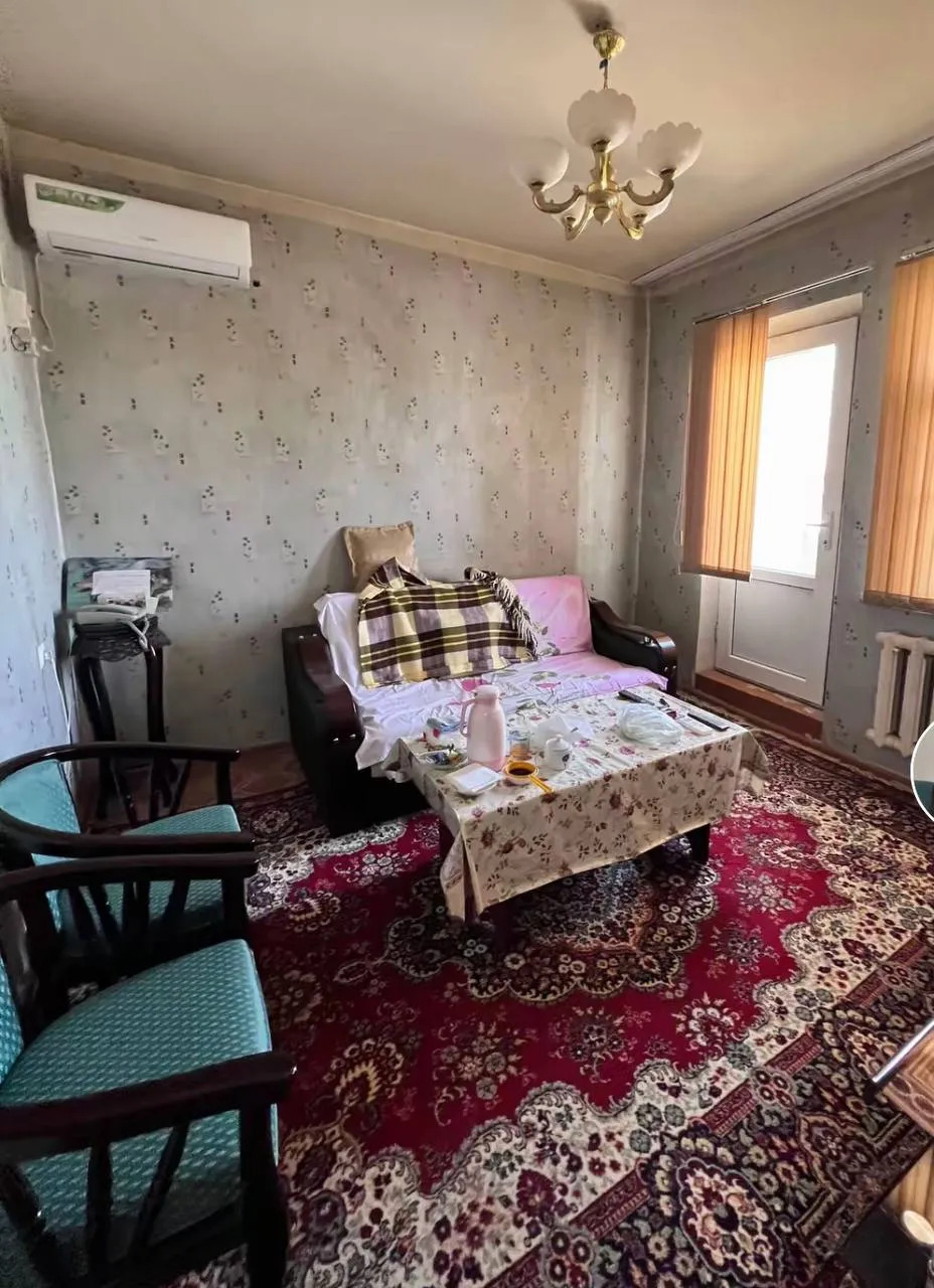 8 mkr 3 komnat 1 etaj - 8 мкр - img 3