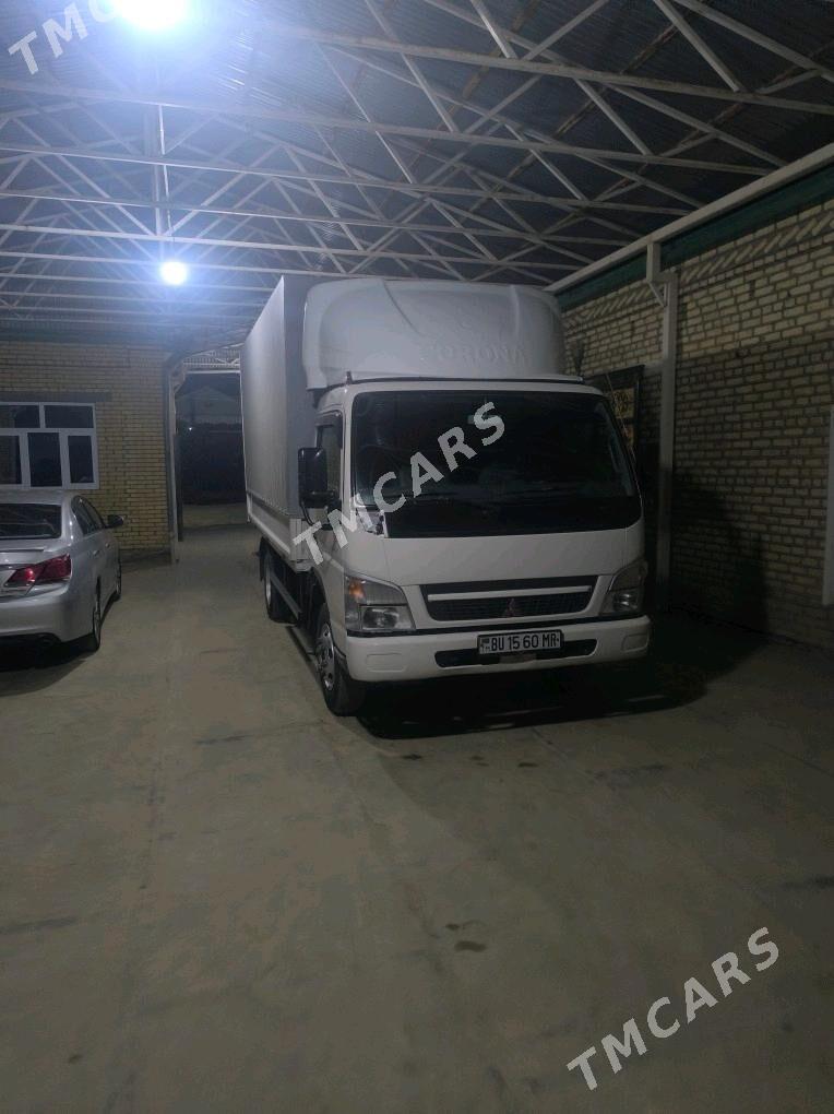 Mitsubishi Canter 2010 - 380 000 TMT - Байрамали - img 4