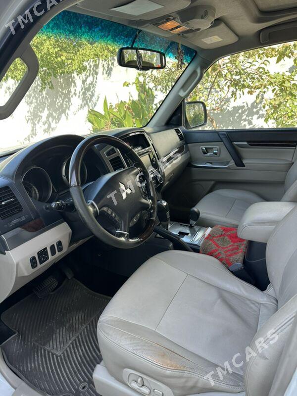 Mitsubishi Pajero 2015 - 360 000 TMT - Ашхабад - img 3