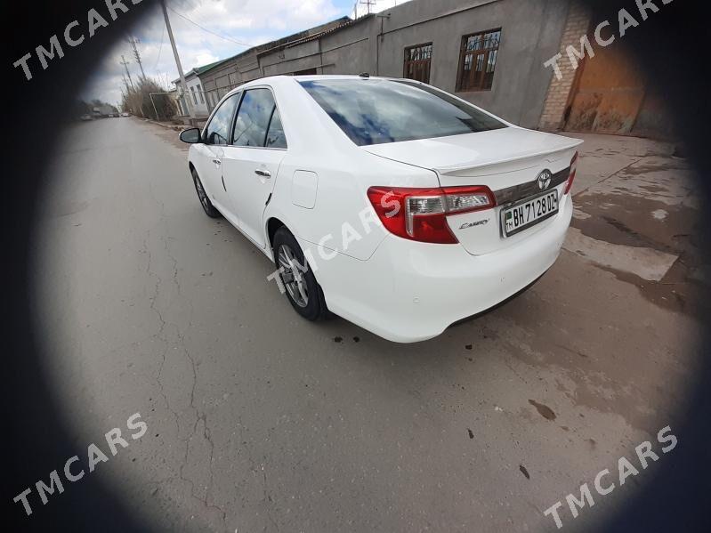 Toyota Camry 2012 - 175 000 TMT - Дашогуз - img 3