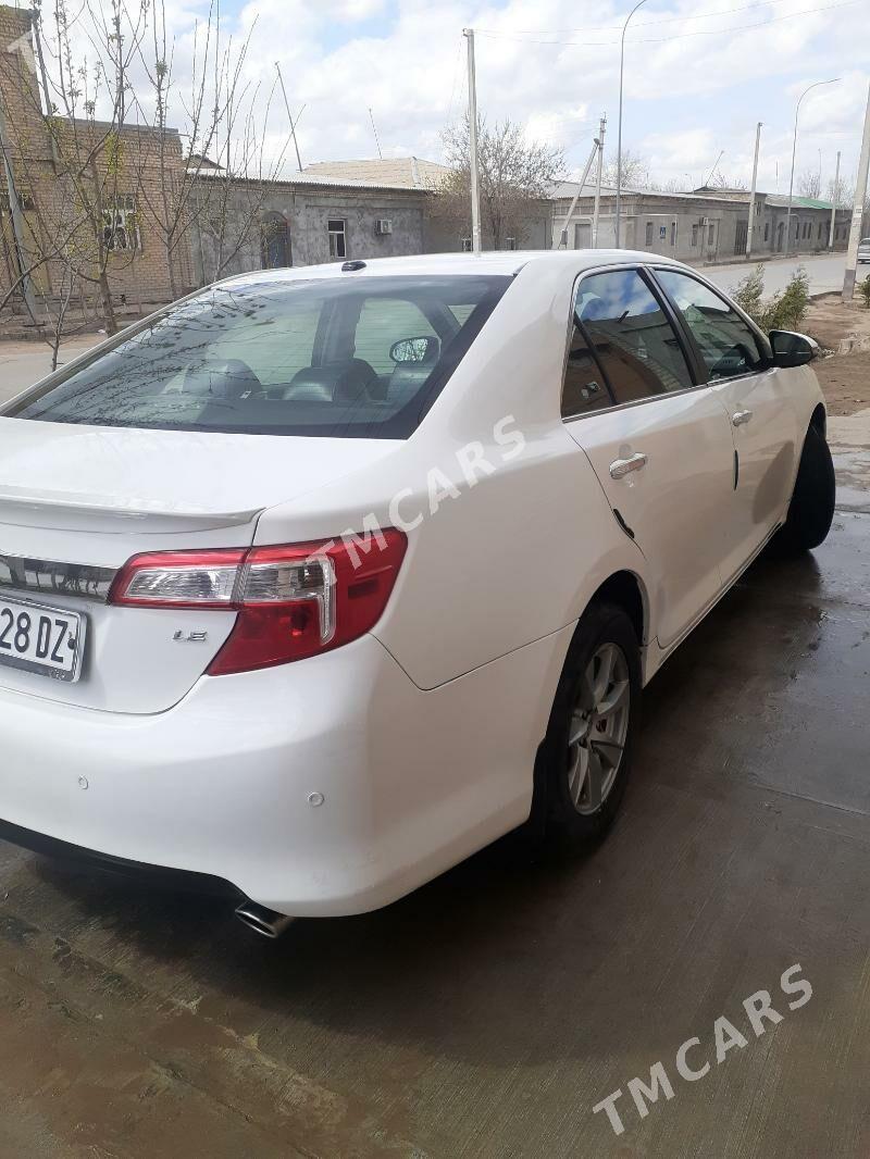 Toyota Camry 2012 - 175 000 TMT - Дашогуз - img 2