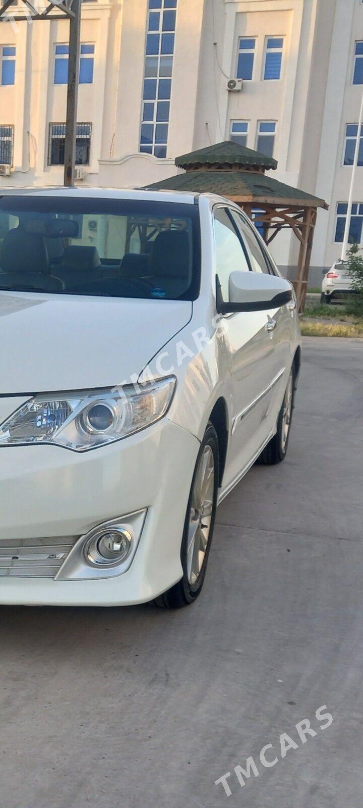 Toyota Camry 2013 - 250 000 TMT - Türkmenabat - img 4