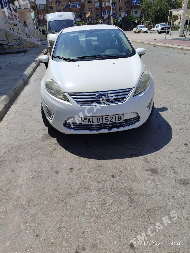 Ford Fiesta 2012 - 70 000 TMT - Garabekewül - img 3