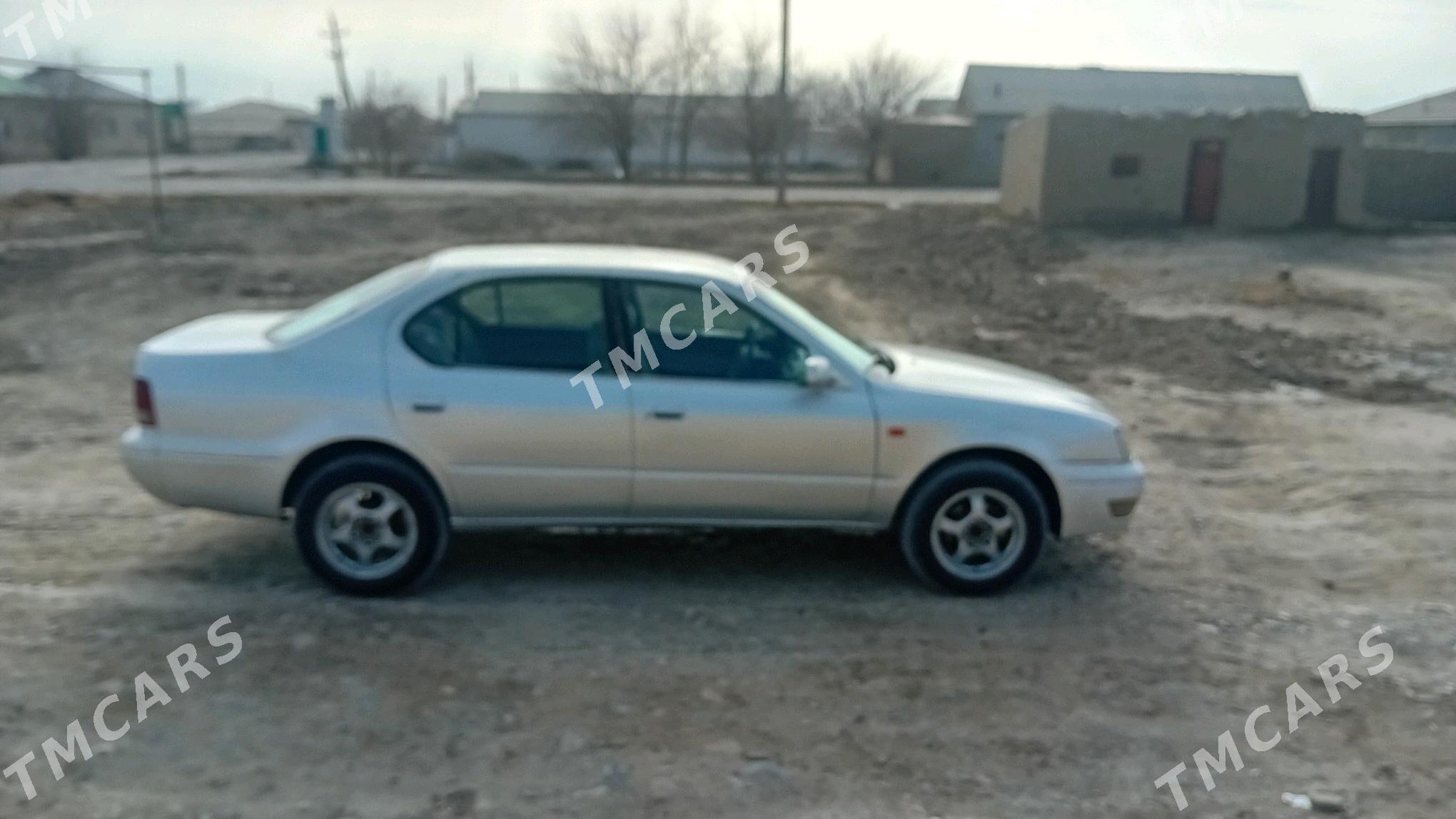Toyota Vista 1996 - 42 000 TMT - Kaka - img 2