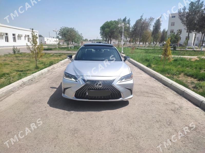 Lexus ES 350 2020 - 520 000 TMT - Дянев - img 8