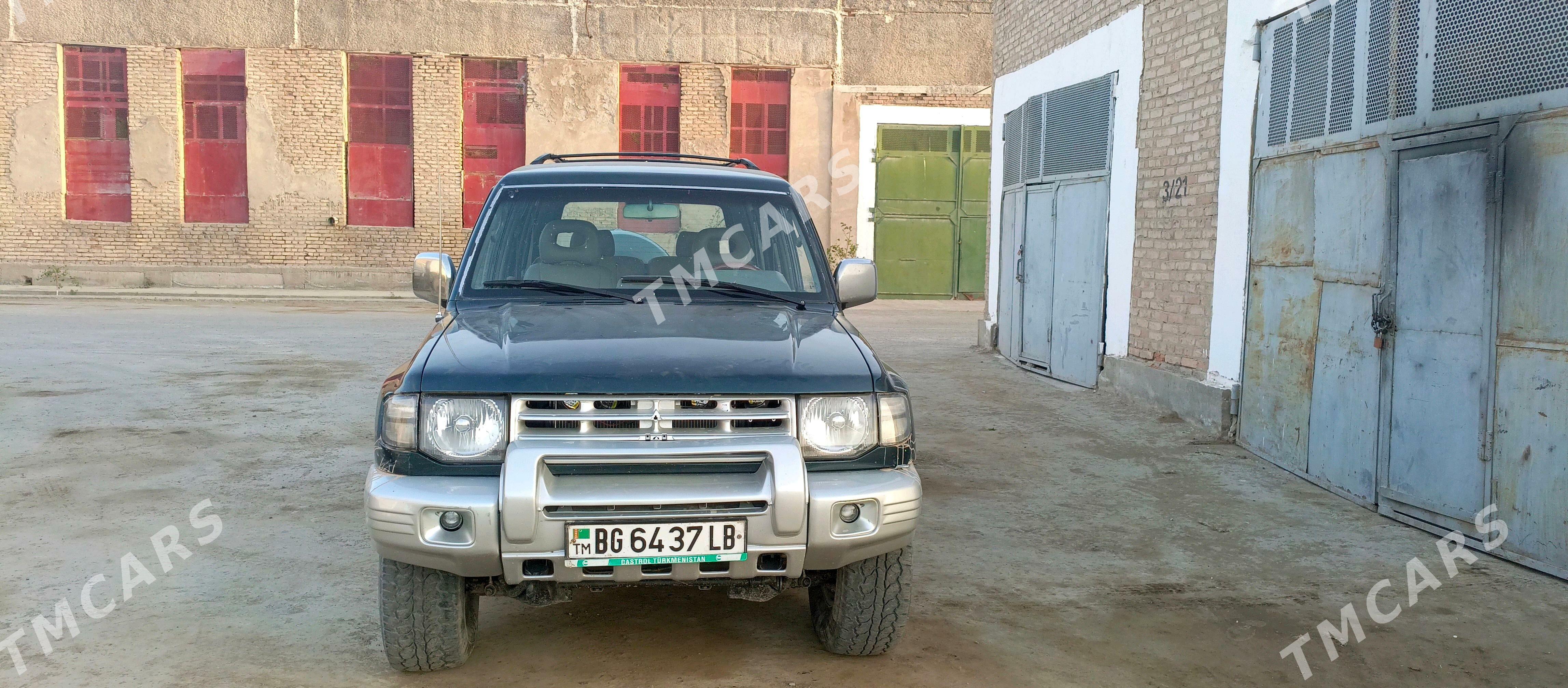 Mitsubishi Montero 2000 - 90 000 TMT - Çärjew - img 2