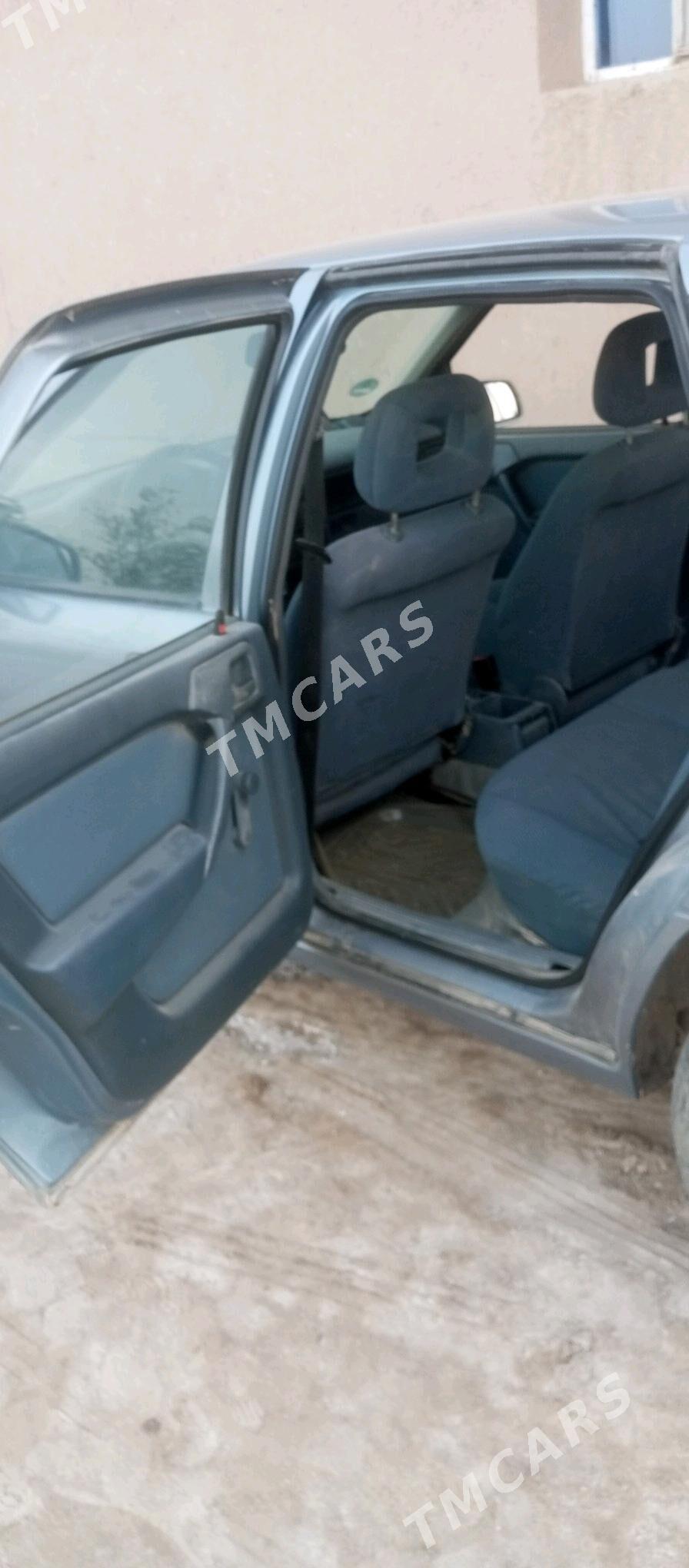 Opel Vectra 1991 - 29 000 TMT - Türkmenbaşy etr. - img 3