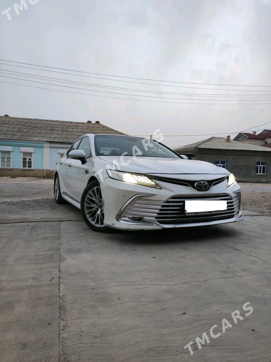 Toyota Camry 2020 - 340 000 TMT - Мары - img 2