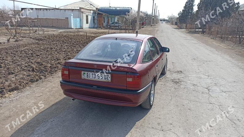 Opel Vectra 1994 - 30 000 TMT - Дашогуз - img 3