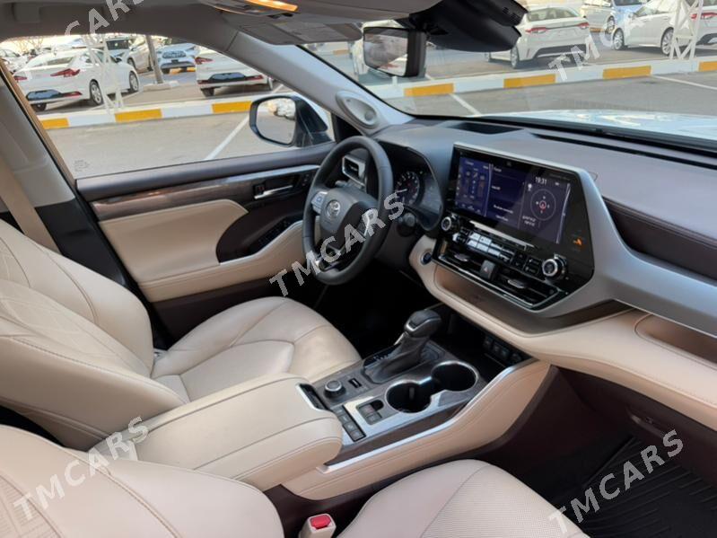 Toyota Highlander 2021 - 885 000 TMT - Ашхабад - img 4