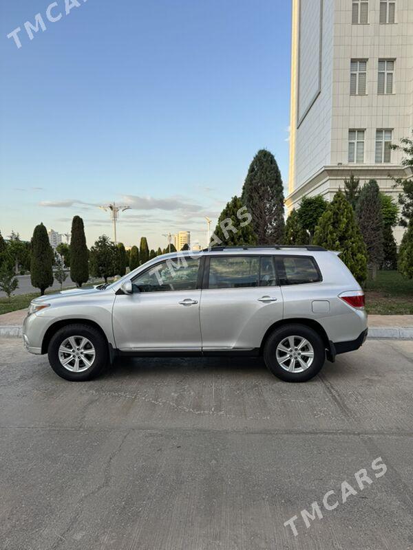 Toyota Highlander 2011 - 320 000 TMT - Aşgabat - img 4