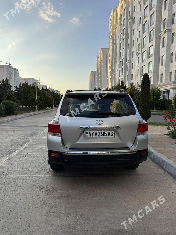 Toyota Highlander 2011 - 320 000 TMT - Aşgabat - img 2