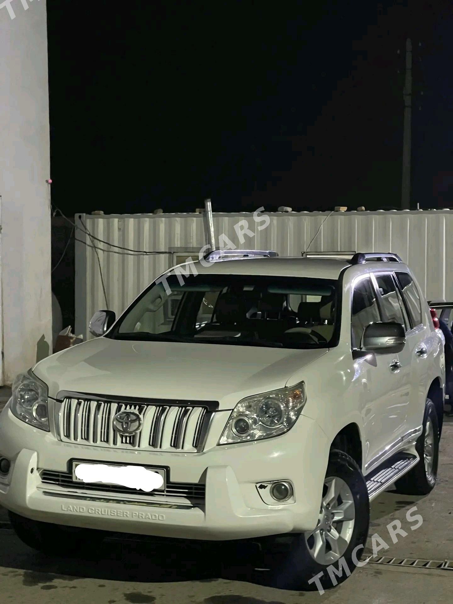 Toyota Land Cruiser Prado 2010 - 420 000 TMT - Байрамали - img 2